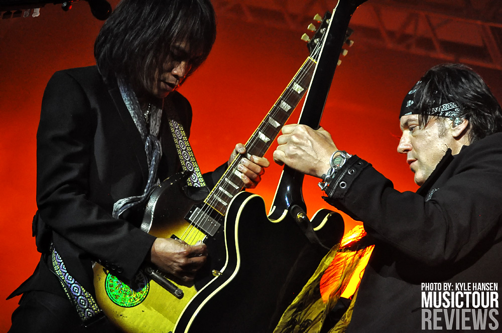 buckcherry-minneapolis-minnesota-2011-5