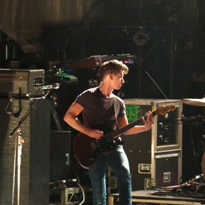 Arctic-Monkeys-9.23.11-KarenMandall018