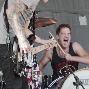 Sleeping With Sirens