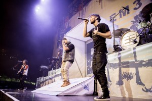 Emblem3, Allstate Arena, Rosemont, IL, 11/22/13, ©PRL-Photos Peter Lizano