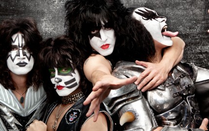 KISS-Cover