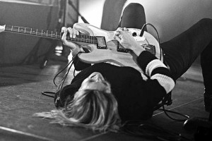 Dead-Sara-Header